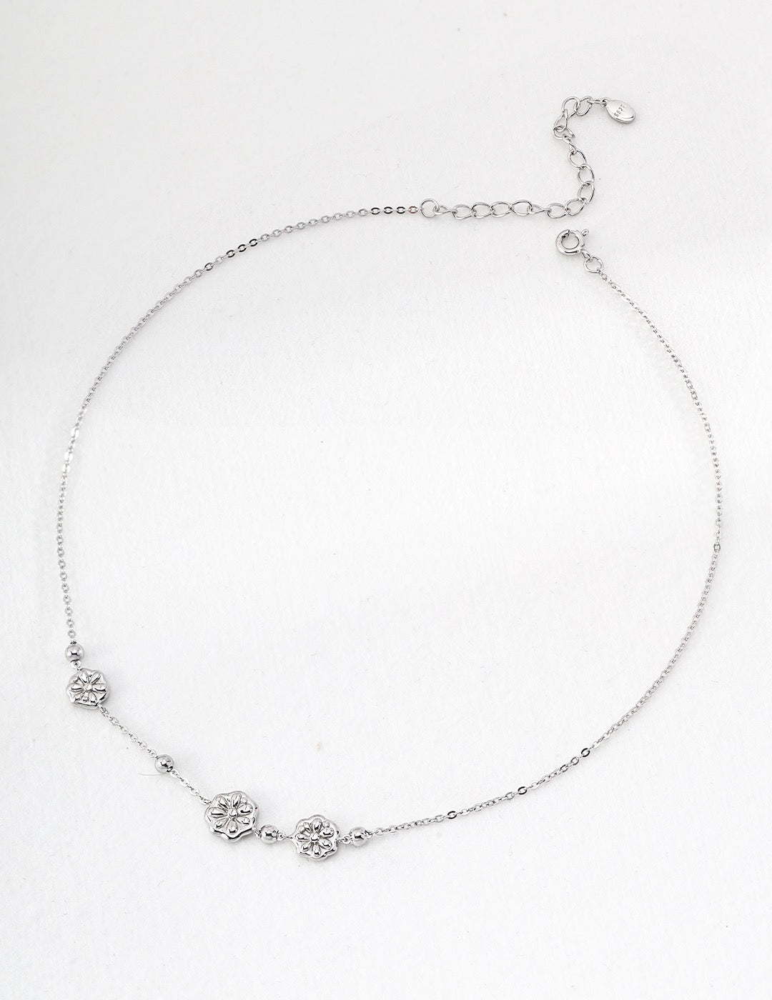 Ornate Minimalism Necklace