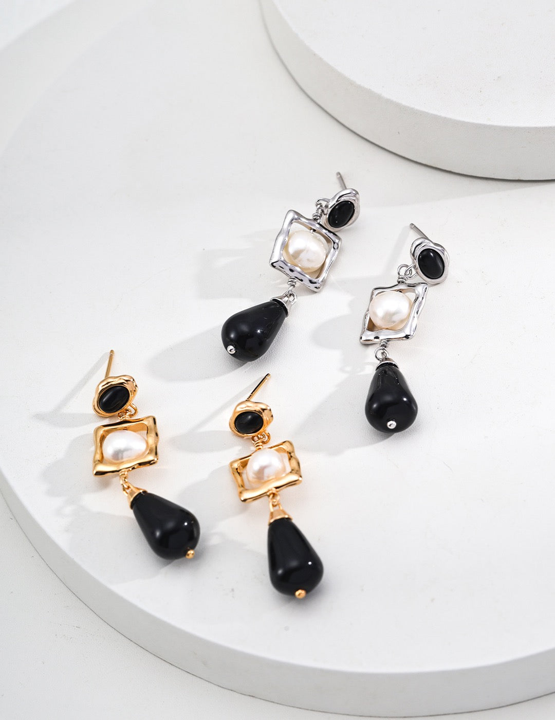 Onyx Pearl Earrings